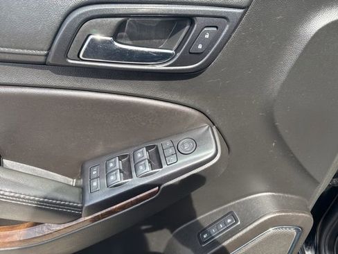 Used 2018 Chevrolet Tahoe LT w/ LT Signature Package image 22