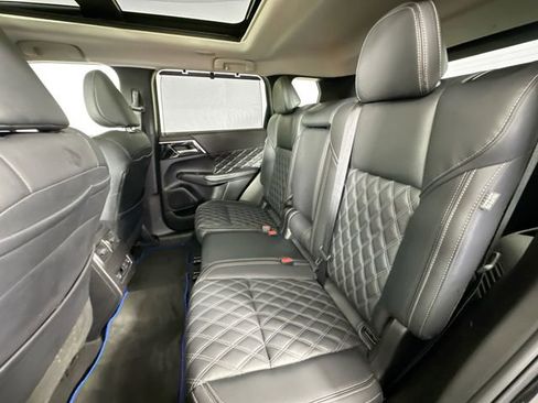 Used 2024 Mitsubishi Outlander SEL image 26