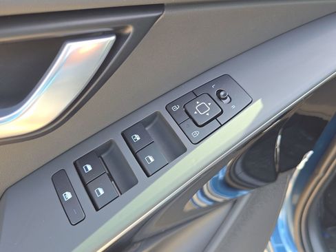 New 2026 Kia Niro Wind FWD image 20