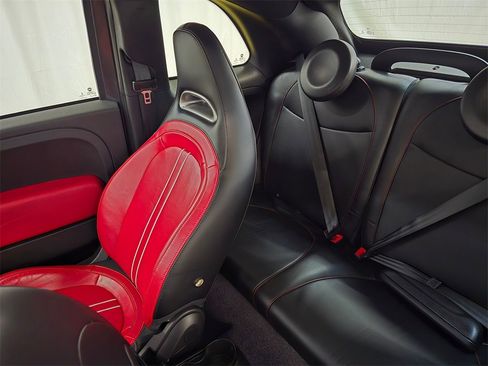 Used 2015 FIAT 500 Abarth w/ Comfort/Convenience Group image 18