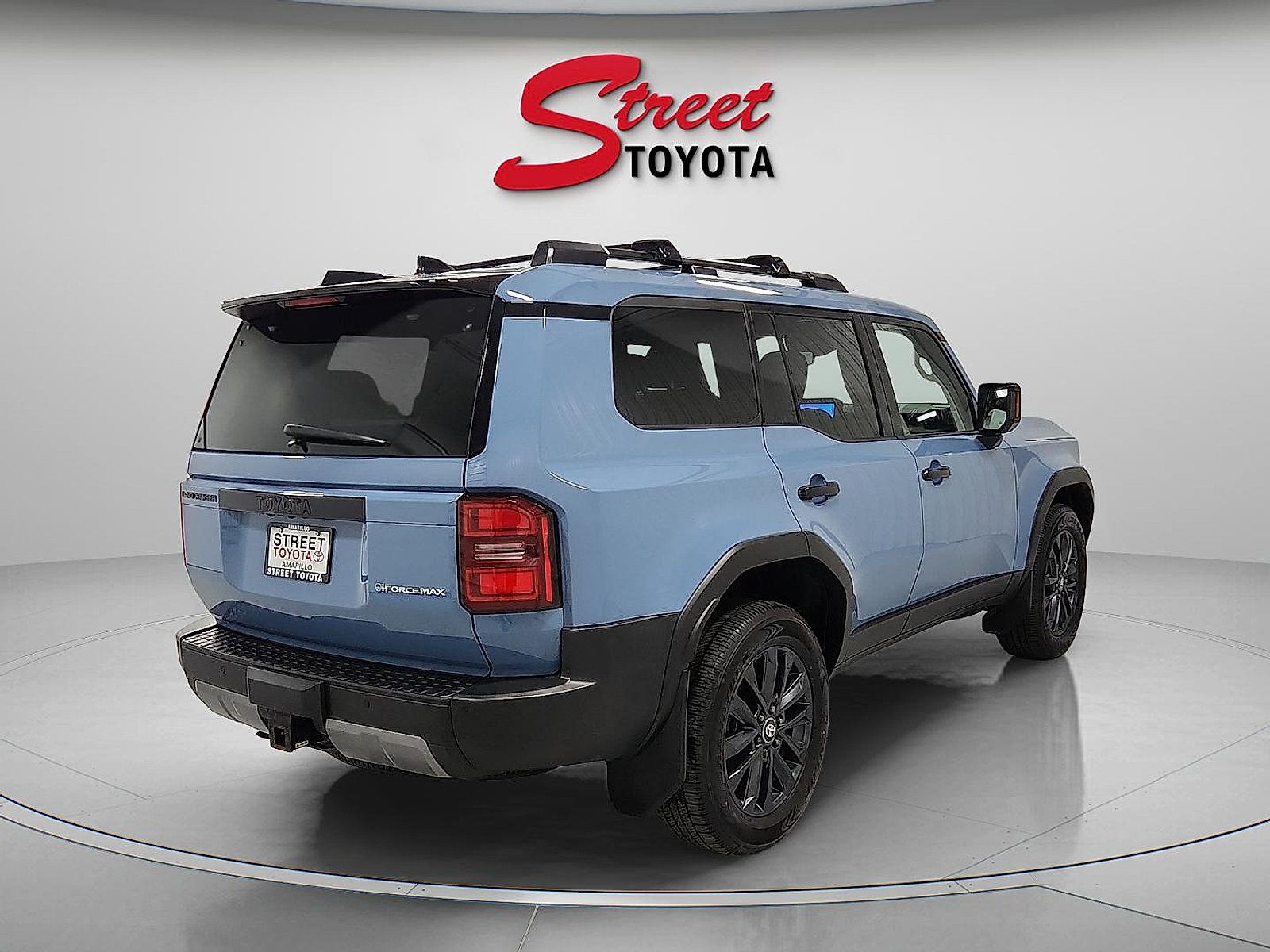 Certified 2025 Toyota Land Cruiser w/ Premium Package AWD/4WD image 4