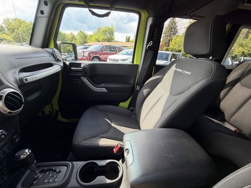Used 2016 Jeep Wrangler Unlimited Rubicon AWD/4WD image 20