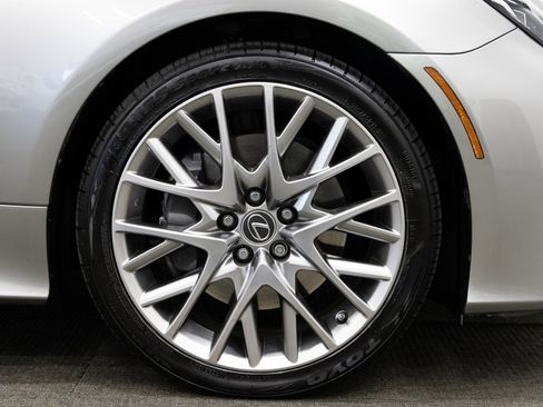 Used 2019 Lexus RC 300 image 17