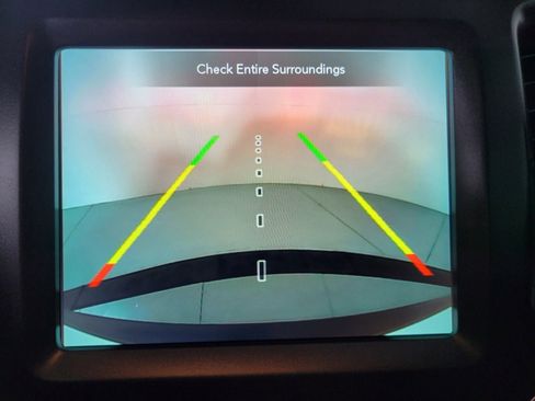 Used 2022 Jeep Cherokee Trailhawk w/ Sound & Nav Group image 17