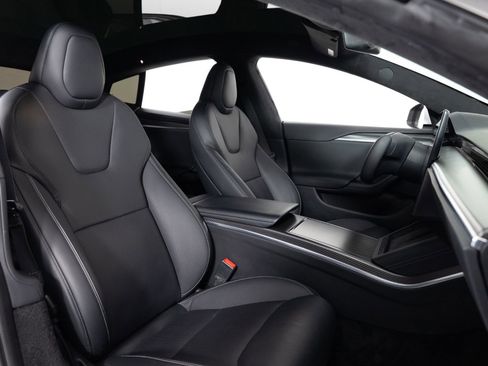 Used 2022 Tesla Model S Plaid image 29