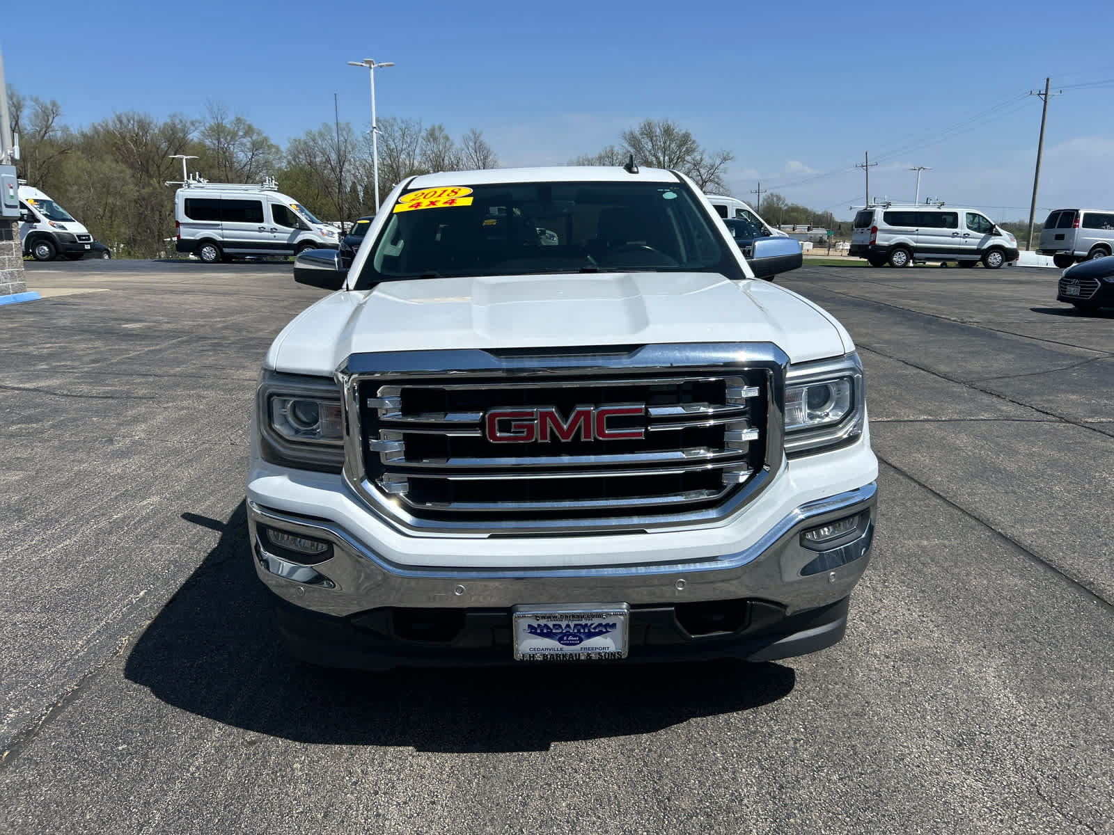 Used 2018 GMC Sierra 1500 SLT w/ SLT Premium Package AWD/4WD image 2