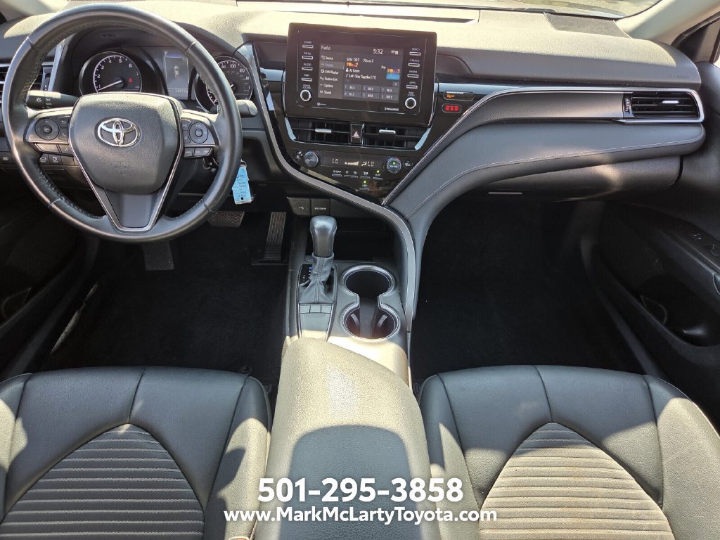 Used 2022 Toyota Camry SE FWD image 12