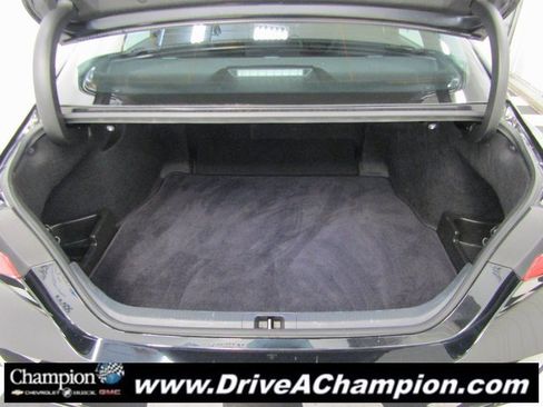 Used 2024 Toyota Camry SE image 11