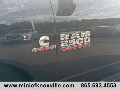 Used 2016 RAM 2500 Tradesman w/ Chrome Appearance Group AWD/4WD image 10