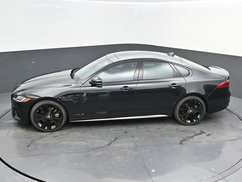 New 2024 Jaguar XF R-Dynamic SE image 39