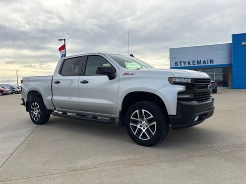 Used 2019 Chevrolet Silverado 1500 LT Trail Boss AWD/4WD image 5
