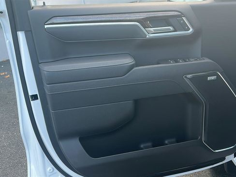 New 2025 GMC Sierra 1500 Elevation w/ Preferred Package image 14