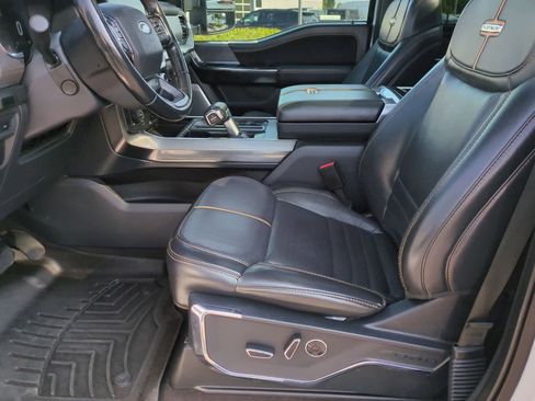 Used 2021 Ford F150 Platinum w/ FX4 Off-Road Package image 16