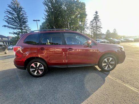 Used 2017 Subaru Forester 2.5i Premium w/ Popular Package #2A image 8