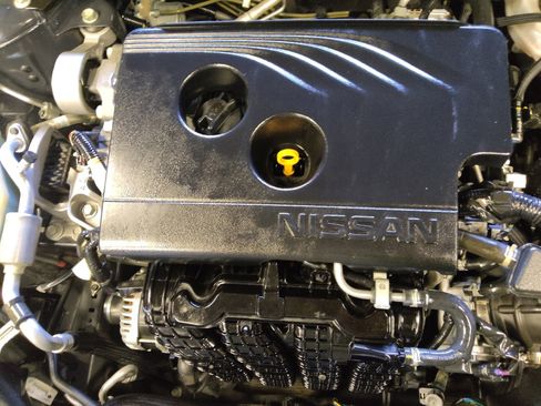 Used 2020 Nissan Altima 2.5 SV FWD image 30