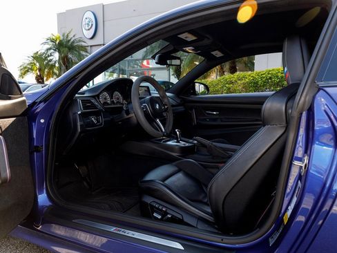 Used 2019 BMW M4 CS w/ Executive Package image 30