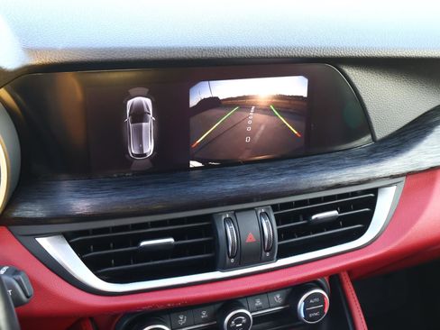 Used 2021 Alfa Romeo Stelvio Sprint w/ Nero Edizione image 26