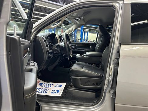Used 2024 RAM 2500 Laramie AWD/4WD image 19