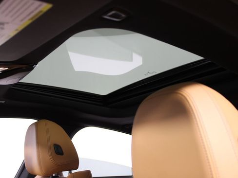 Used 2022 BMW M440i xDrive Gran Coupe w/ Premium Package image 10