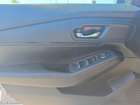 Used 2023 Honda Accord Sport image 25