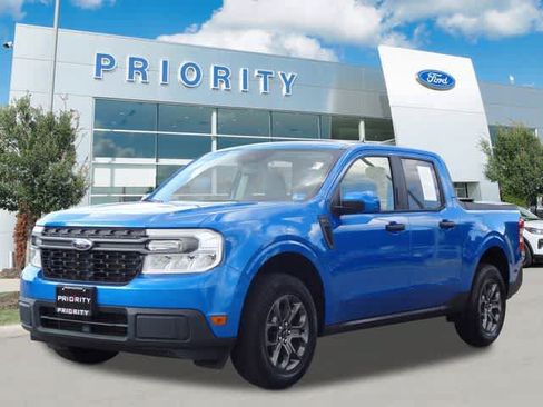 Certified 2022 Ford Maverick XLT w/ XLT Luxury Package FWD image 1