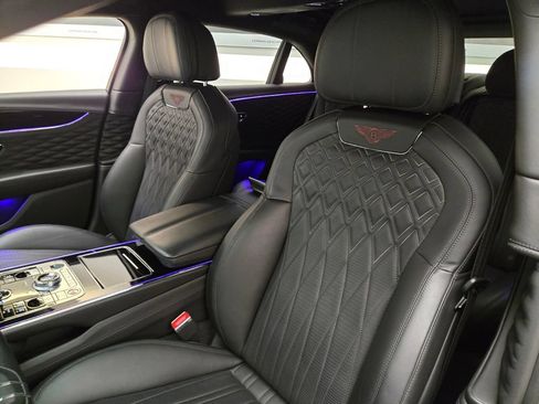 Used 2021 Bentley Flying Spur V8 AWD/4WD image 26