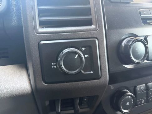 Used 2022 Ford F250 XL w/ Power Equipment Group image 33