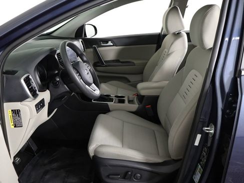 Used 2022 Kia Sportage LX w/ LX AWD Value Edition Package image 27