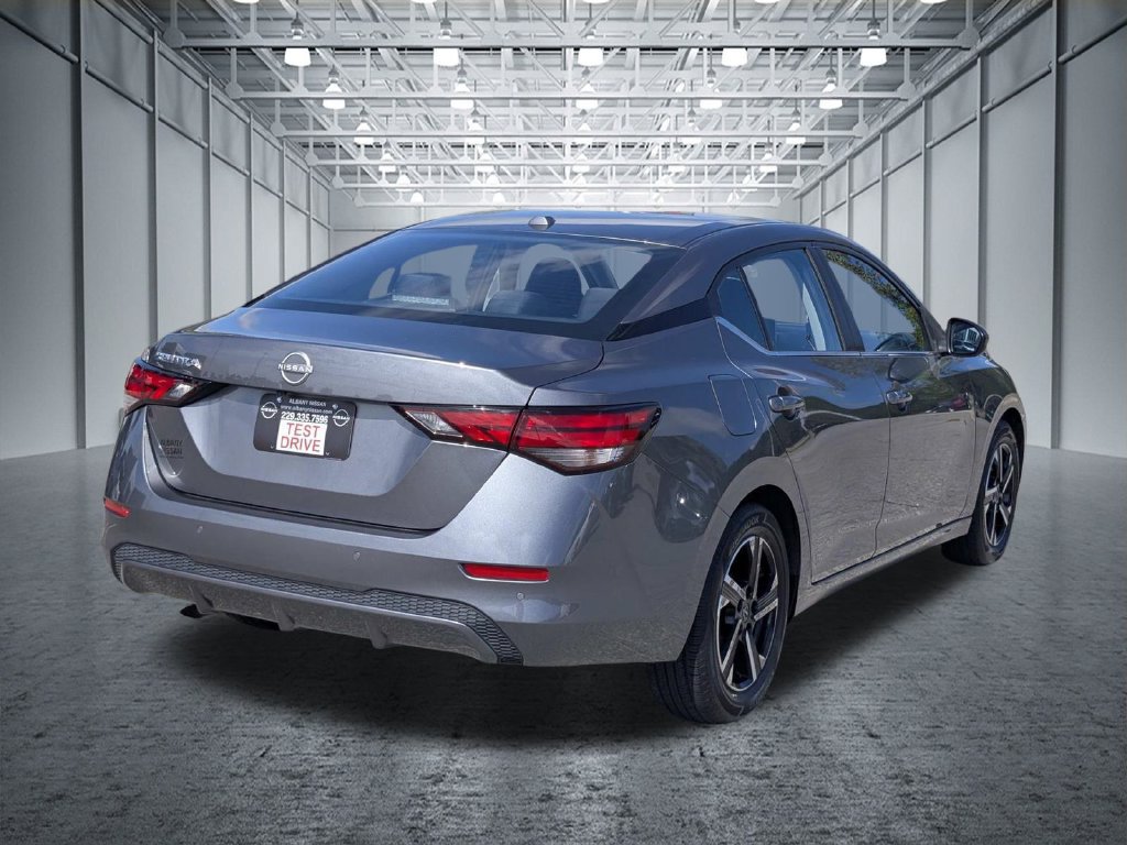Used 2025 Nissan Sentra SV FWD image 8