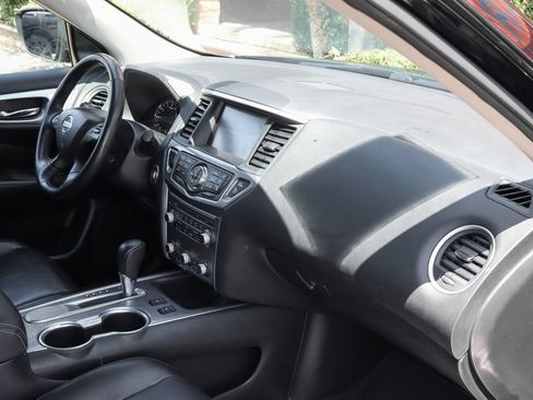 Used 2019 Nissan Pathfinder SL FWD image 48