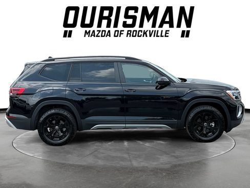 Used 2026 Volkswagen Atlas Peak Edition AWD/4WD image 7