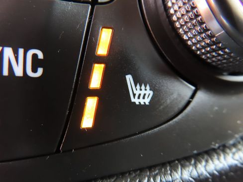 Certified 2020 Chevrolet Equinox LT w/ Driver Convenience Package FWD image 7