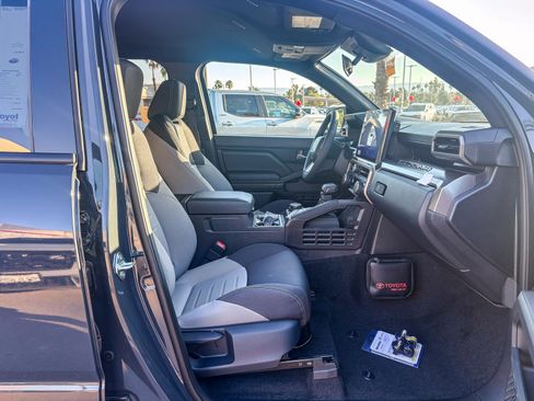 New 2026 Toyota Tacoma TRD Off-Road AWD/4WD image 19