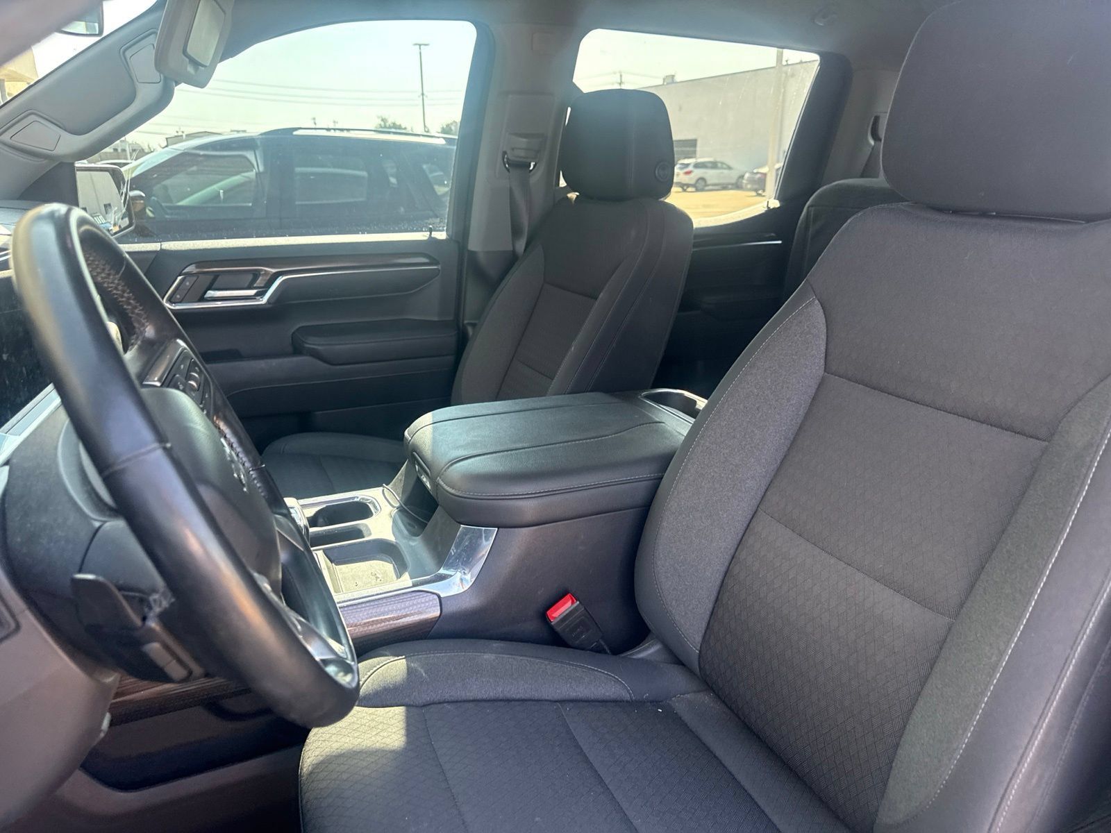 Used 2023 Chevrolet Silverado 1500 LT Trail Boss w/ Protection Package AWD/4WD image 10