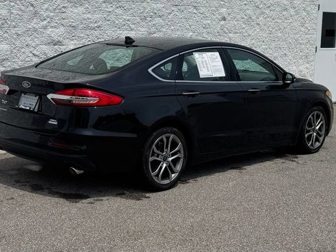 Used 2019 Ford Fusion SEL FWD image 5