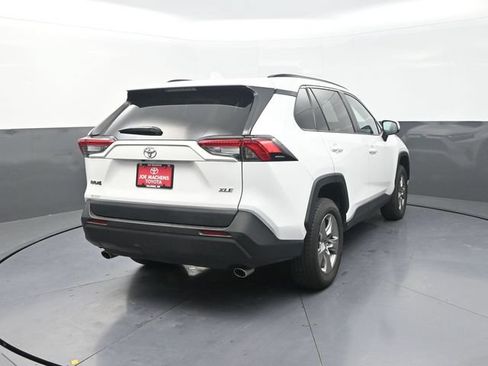 Certified 2025 Toyota RAV4 XLE FWD image 8