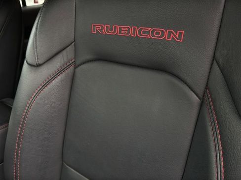 Used 2022 Jeep Gladiator Rubicon w/ Trailer Tow Package image 27