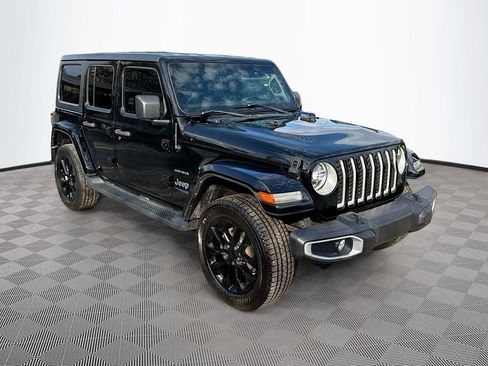 Used 2021 Jeep Wrangler Unlimited Sahara w/ Cold Weather Group AWD/4WD image 4