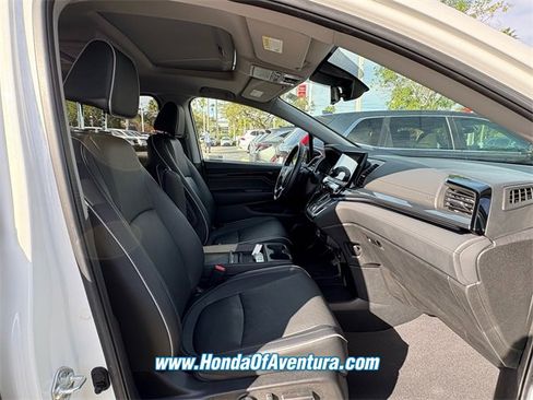 Certified 2022 Honda Odyssey Elite image 16