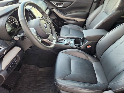 Certified 2023 Subaru Forester Limited image 9