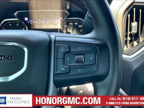 Used 2023 GMC Sierra 2500 Denali AWD/4WD image 13