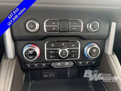 Used 2021 GMC Yukon XL SLT w/ SLT Luxury Plus Package AWD/4WD image 20