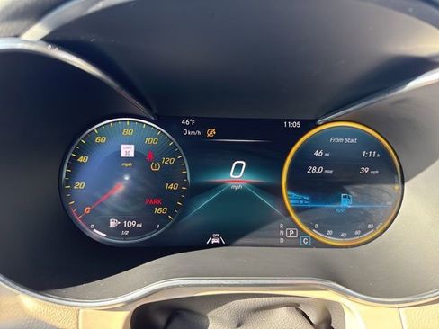 Used 2022 Mercedes-Benz GLC 300 4MATIC image 7