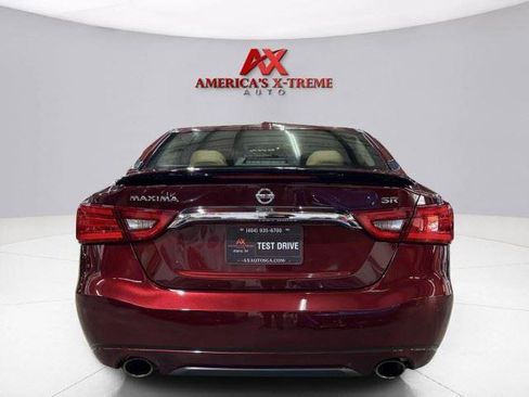 Used 2016 Nissan Maxima SR FWD image 5