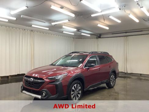 Used 2023 Subaru Outback Limited AWD/4WD image 1