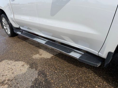 Used 2021 Chevrolet Silverado 1500 High Country w/ Technology Package image 10