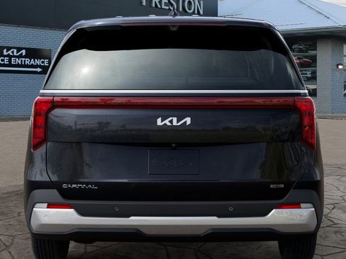 New 2026 Kia Carnival LXS image 13