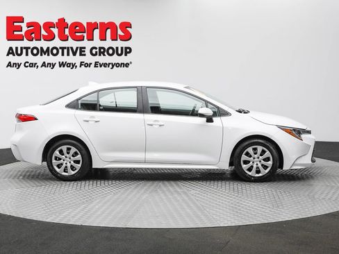 Used 2024 Toyota Corolla LE image 4