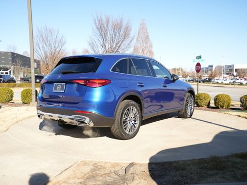 New 2026 Mercedes-Benz GLC 300 4MATIC image 6