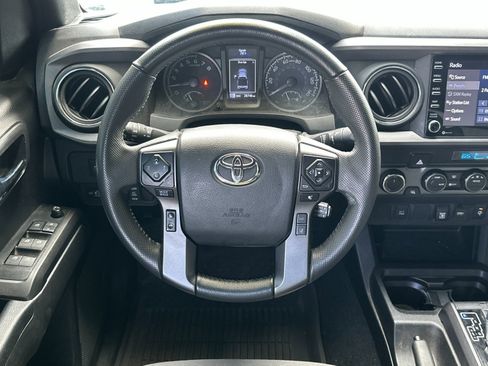 Used 2023 Toyota Tacoma TRD Off-Road image 13
